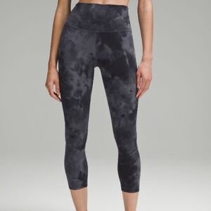 Lululemon Athletica 23” Cropped Align Leggings